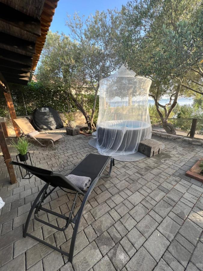 Mia Mobile Home With Jacuzzi Ždrelac Exteriör bild